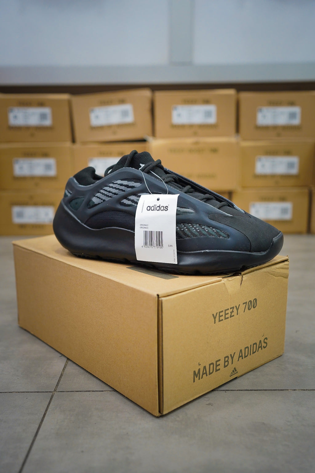 YEEZY DARK GLOW
