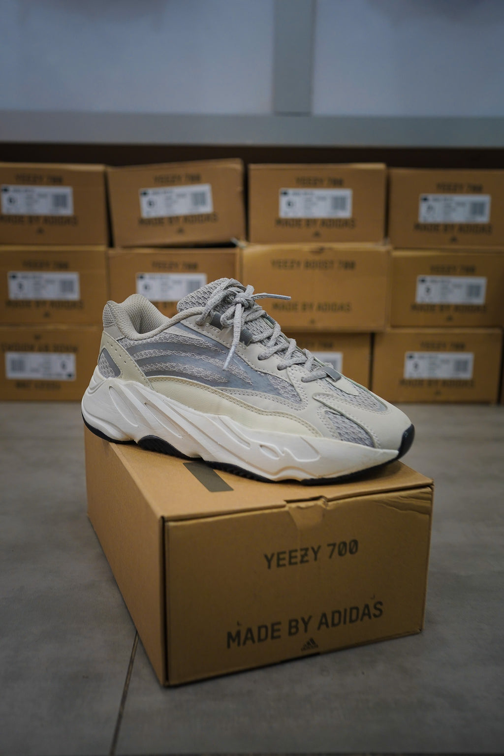 YEEZY STATIC